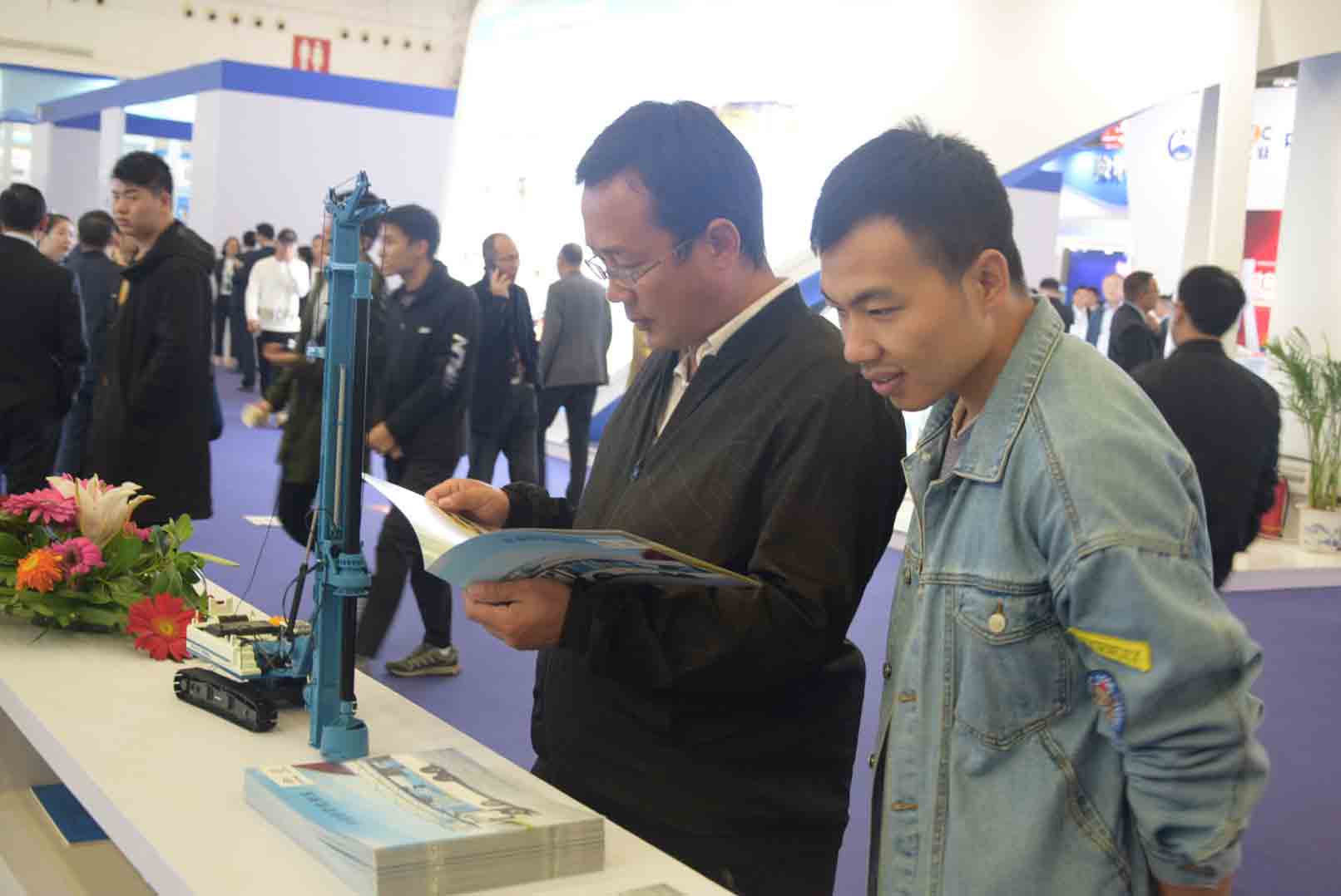 永利皇宫桥检车，让中国桥梁更安全！